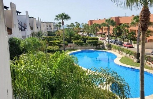 Vera Beach Apartment | Apartment with shared pool near Almeria coast
