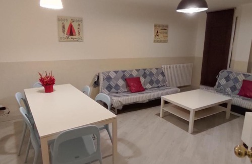 Seu de Urgell Apartment | Apartseu