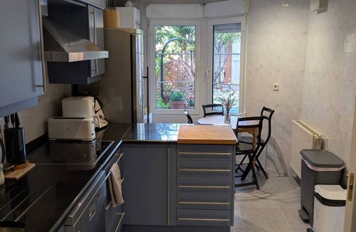 Galapagar House | August in the Madrid Mountains