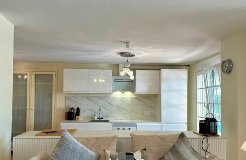 Las Palmas Apartment | Azahar Del Mar | Spacious Garden Apartment with Exclusive Pool & Gardens