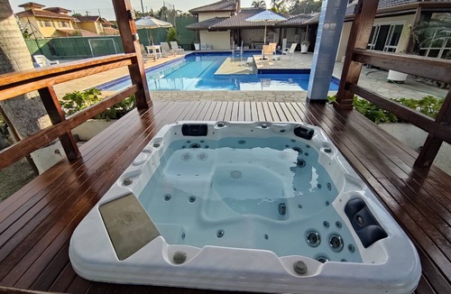 Boraceia House | Beach house with large swimming pool, jacuzzi, court, squash and 9 bedrooms.