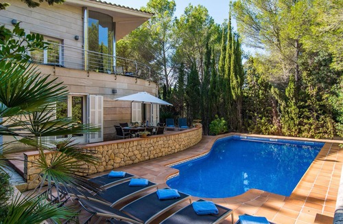 Mal Pas-Bon Aire House | Beautiful home in Alcudia with private swimming pool, can be inside or outside