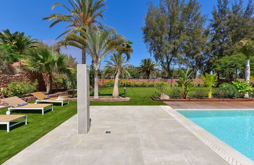 Campo Internacional Maspalomas Villa | Beautiful private villa for 10 guests with private pool, WIFI, A/C, TV and patio