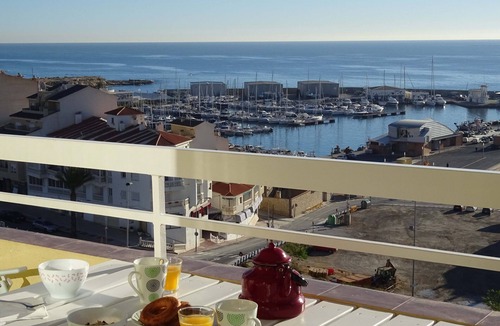 Coveta Fuma Apartment | Beautiful sea view from all rooms, communal swimming pool/tennis