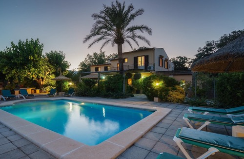 Pollensa Ski Chalet | Ca'n bou petit* Mallorquin farmhouse. Very quiet. Close to all sites.AACC .Wifi