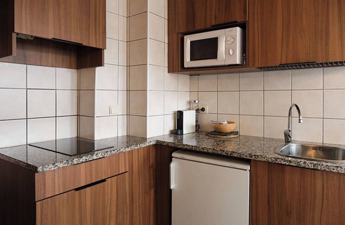 Age House | Cal Marrufes