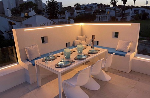Bahia Dorada Ski Chalet | Casa Bahia Dorada - 3-bed townhouse on the front line of the beach!