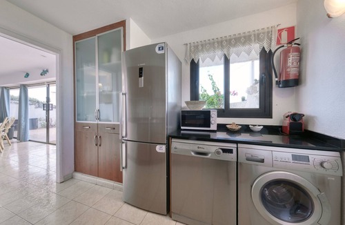 Urbanizacion Famara House | Casa Buenavista Pool Ocean views Beach 2 min LVH