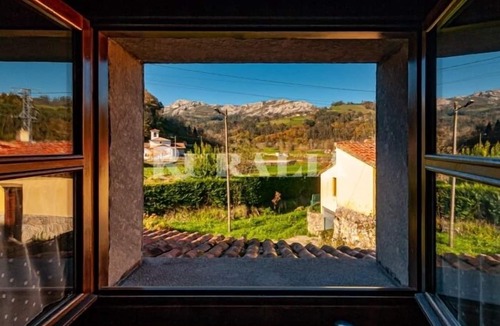 Puente Nuevo House | Casa La Fuente - country house in Vibaño (Llanes) | 4 guests