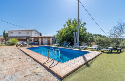 Olius Cottage | Casa Marcús. Country House with Private Pool, BBQ, Games Room & 4 Suites (12 Guests)