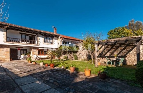 Caranceja House | Casa Paco - country house with garden in Caranceja (Reocín, Cantabria)