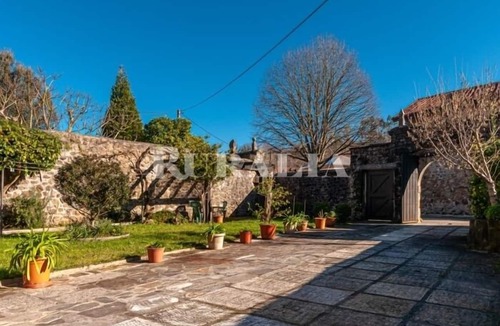 Caranceja House | Casa Paco - country house with garden in Caranceja (Reocín, Cantabria)