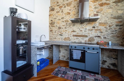 Marcelle Apartment | Casa Silverio with Shared Pool, Shared Terrace and Wi-Fi