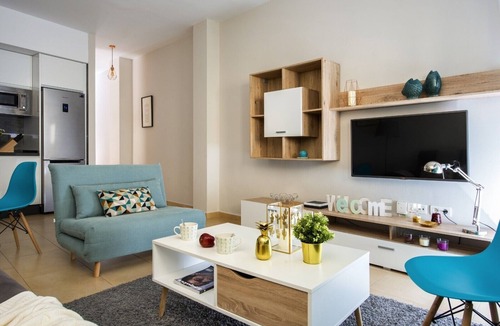 Santa Catalina House | Central Apartment in Seville with Wi-Fi, Air Conditioning, and Optional Parking