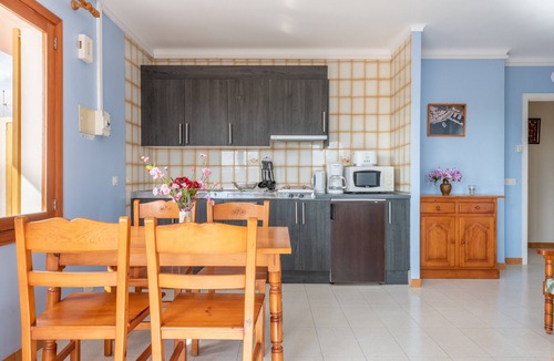 Cala Marcal Apartment | Central Apartment "Portosun Cornet" Close to the Beach