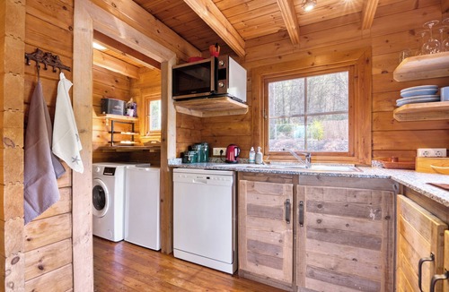 Lliber Ski Chalet | Chalet 'Cabana - Finca Lliber' with Mountain View, Wi-Fi and Air Conditioning