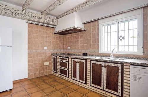El Palmar House | Chalet Casa Playamar close to the Beach with Garden, Pool & Wi-Fi