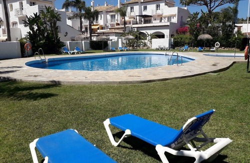El Paraiso Apartment | Charming Garden Apartment in Pueblo style resort