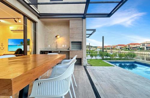 Buzios House | Condomínio Clube Luxo Marina Privativa 5 Suítes
