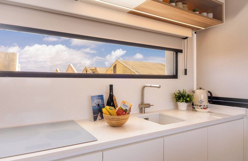 Los Lagos Apartment | COTILLO 15B Modern Ocean View Apartment