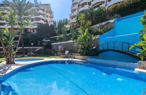 Nueva Andalucia Apartment | Cozy 2 BDRM Apt w Sea Views Next to Puerto Banús