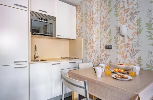 Cangas de Onis Apartment | Cueto Spa 1 Bedroom Apartment for 2 Adults and 1 Child in Cangas de Onís
