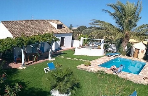 El Palmar House | El Cortijo del Huerto forms part of a completely renovated,