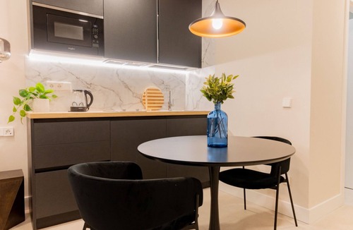 Palos de la Frontera Apartment | Estudio Oriente - Design et confort dans DELICIAS MADRID