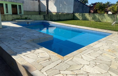 Balneario Mogiano House | Excellent house in a gated community on the north coast of SP with barbecue and swimming pool!