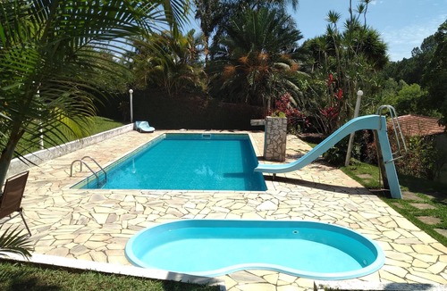 Mairinque House | Experience tranquillity at Chácara Bicho Preguiça: your perfect natural refuge!