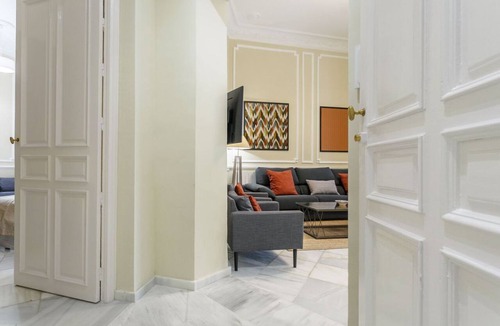 San Bartolome Apartment | Families, city center calm 2 bedrooms 2 bathrooms wifi air conditioning heating