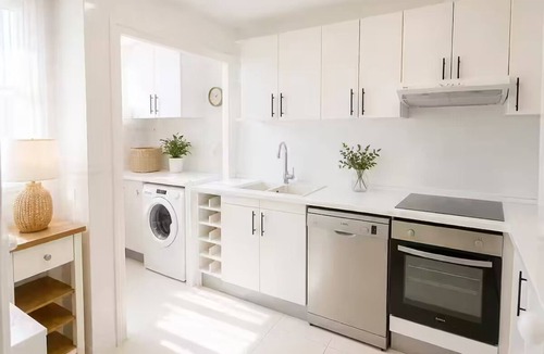 Creixell House | Family Beach House: Sea Views - 1 Minute to Beach