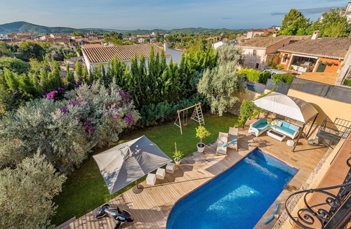 Calvia House | Family-friendly villa with pool and garden at the foot of the Tramuntana mountains