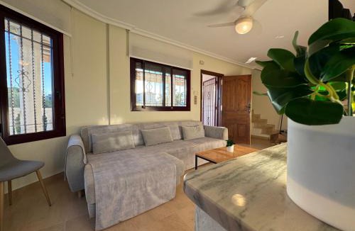 San Fulgencio Villa | Fantástica Villa Familiar en La Marina