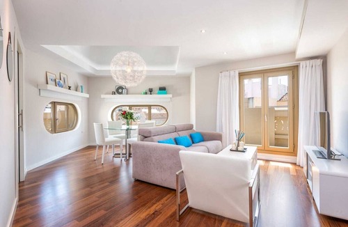 Malaga Historic Centre Apartment | Felix Saenz - Holiday Penthouse Malaga City