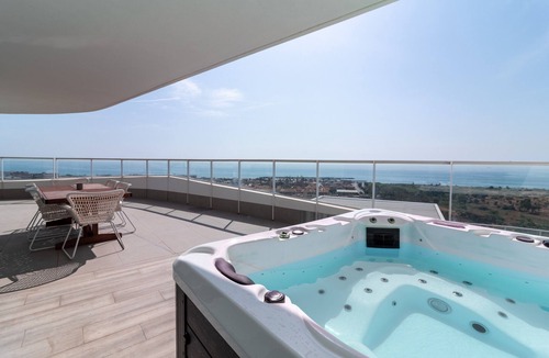 Canet de Berenguer Apartment | Global Vacacional: New flat with private pool and terrace with sea views.
