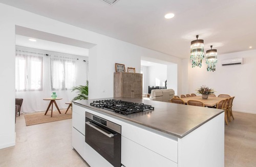 Randa House | Gorgeous home in Algaida with private swimming pool, can be inside or outside