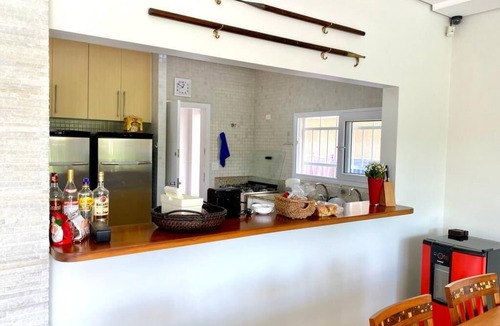 Guaeca House | High standard house in a condominium on the beach, 4 suites, air cond. and swimming pool