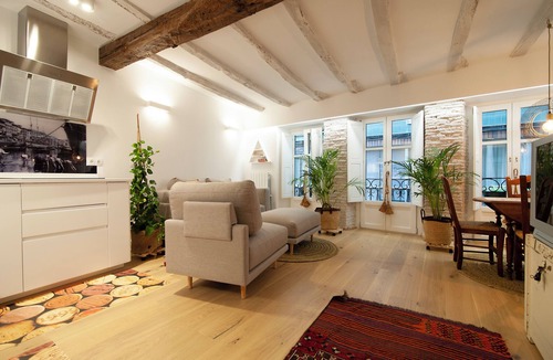 Lekeitio Apartment | History, comfort, and unique style, just 2 minutes from the beach.