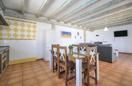 El Palmar House | Holiday Home 'Villa Ibicenca' with Private Pool, Private Terrace and Wi-Fi