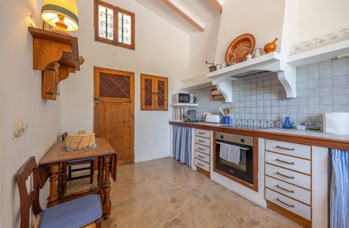 S'alqueria Blanca House | Holiday Home 'Ca Na Tonina' with Sea Views and Private Pool