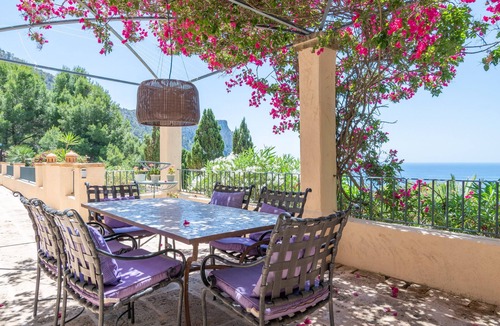 Port d'Andraitx House | Holiday Home 'Fabulous Views At Cala Llamp' with Sea View, Wi-Fi and Air Conditioning