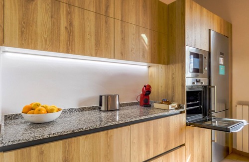 Son Antem House | Holiday Home 'Son Pons' with Mountain Views, Wi-Fi & Air Conditioning