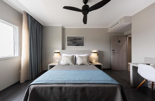 Casalvito Hotel | Hotel Combarro