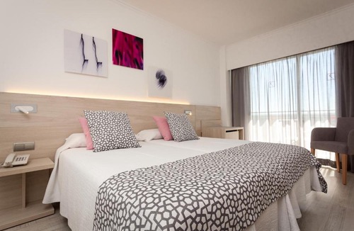Ses Cadenes Hotel | Hotel Timor