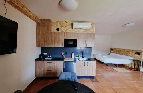 Ezcaray Hostel | Hotel y Albergue Real Fabrica de Ezcaray