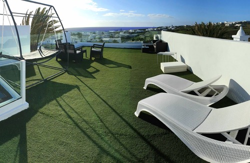 Tias House | ILLA VISTA MAR I – 360 sqm luxury, heated pool, 600 Mbit, hot tub, gaming room!