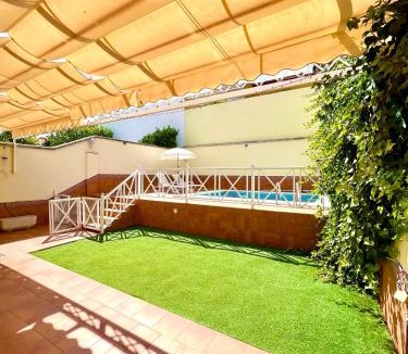 Linares House | La casa de María