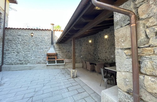 Puente Nuevo Cottage | La Corte Village House (La Corrolada de Ana IV). Located in Debodes (Llanes).