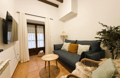 Chinchon Apartment | La Cueva del Agua